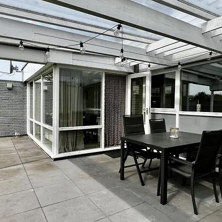 Beautiful In North Holland Holiday home Sint Maartensvlotbrug