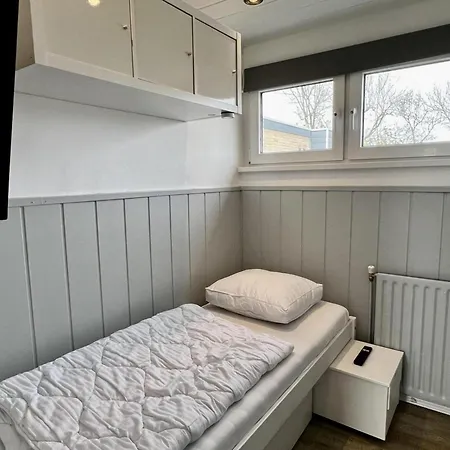 Beautiful In North Holland Holiday home *