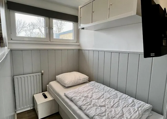 Beautiful In North Holland Sint Maartensvlotbrug