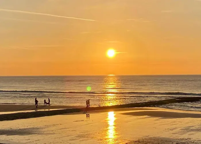 Beautiful In North Holland Tatil Evi Sint Maartensvlotbrug